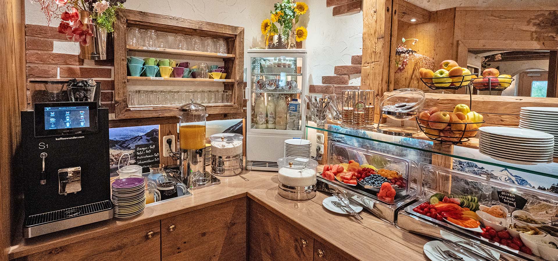 images/slider fruehstueck/kaffee eder michaela 2026