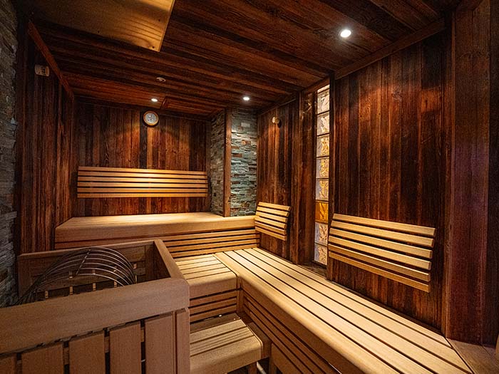 eder michaela sauna